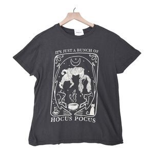 Disney Hocus Pocus Graphic Tee Size M Black Gothic Witchy